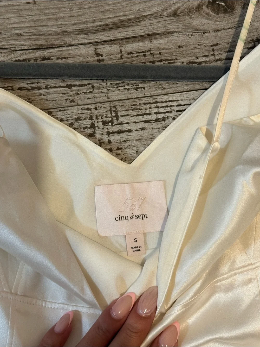 Cinq à Sept Ivory Feather Trim Satin Crop Top – Size S - Picture 2 of 5